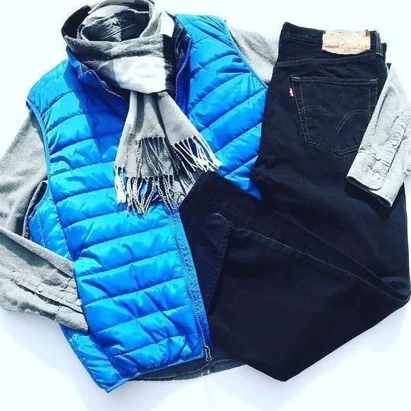 Men’s Bundle Box up to 5lbs of Custom Curated fashion pieces just for you!! - Picture 4 of 6